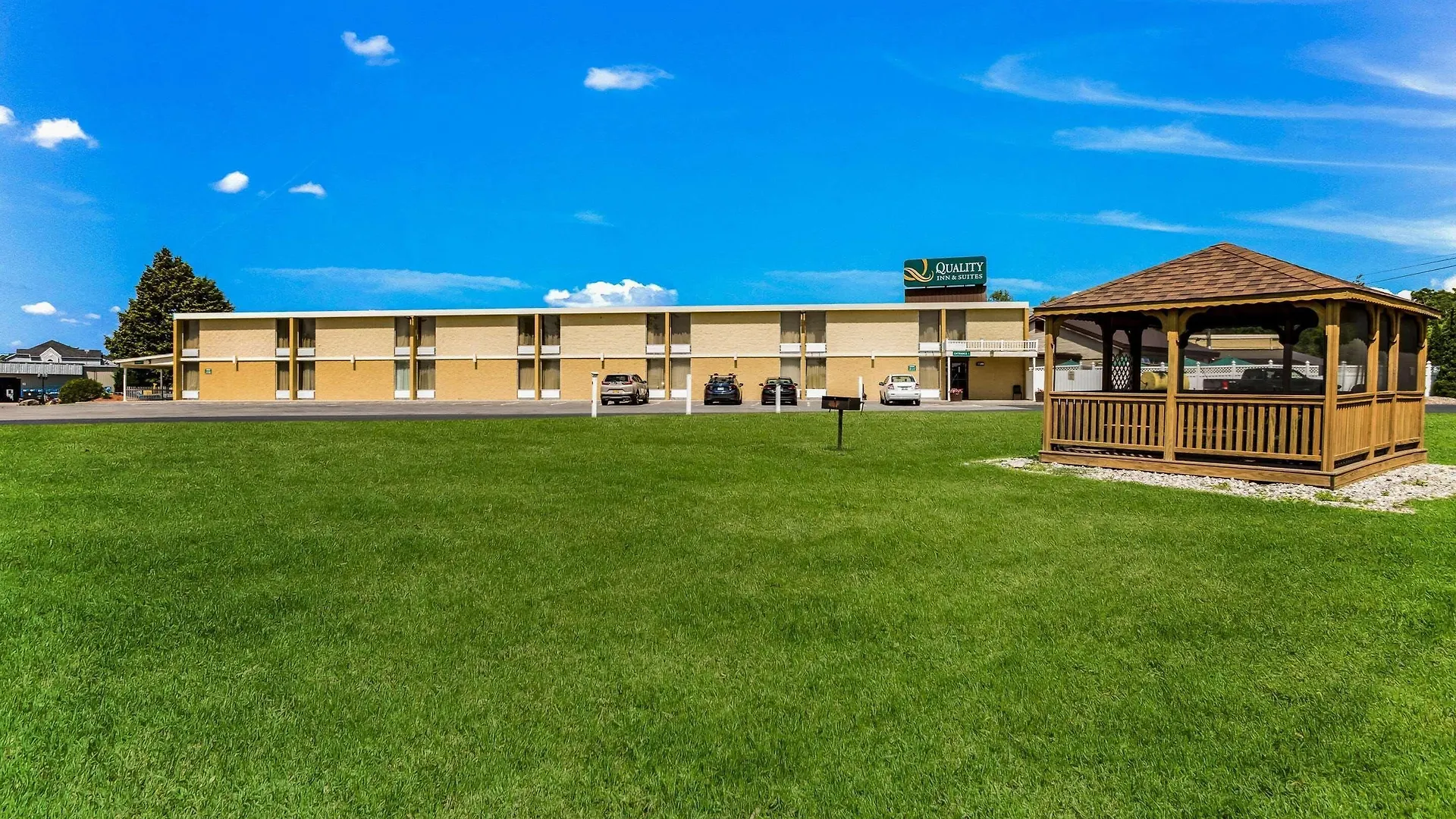4 Family Hotels Near Champlain Vly Phys Hsp Med Ctr Worth Booking
