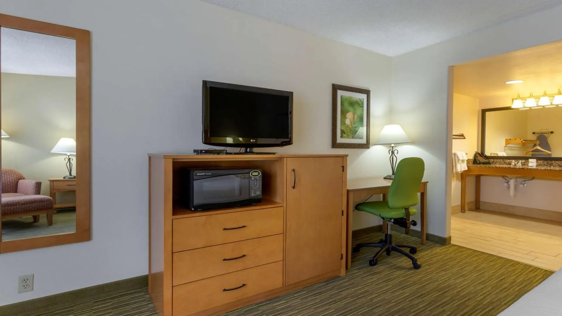 4 Best-Rated Hotels in Arizona With Standout Facilities